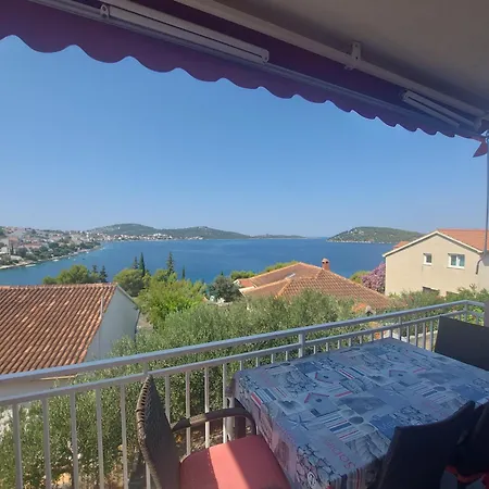 Pisac شقة Ražanj